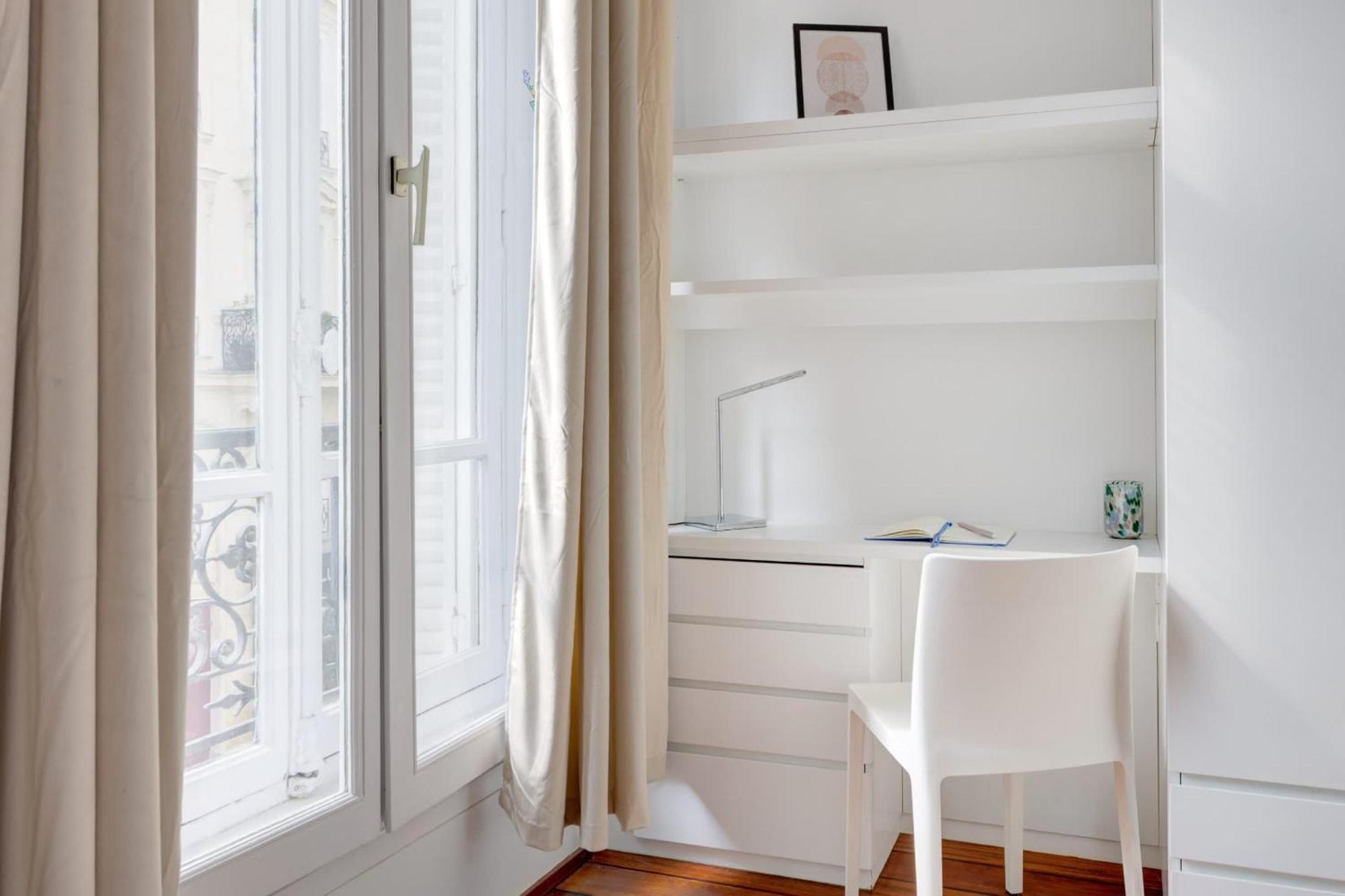Appartamento Bnbnova - Le Marais & Place De La Republique - 3br