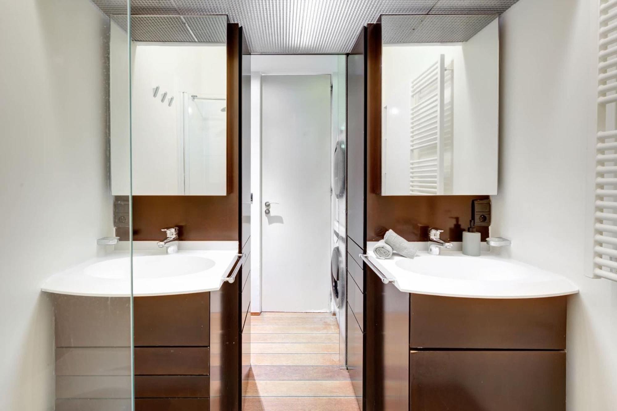 Bnbnova - Le Marais & Place De La Republique - 3br * Parigi
