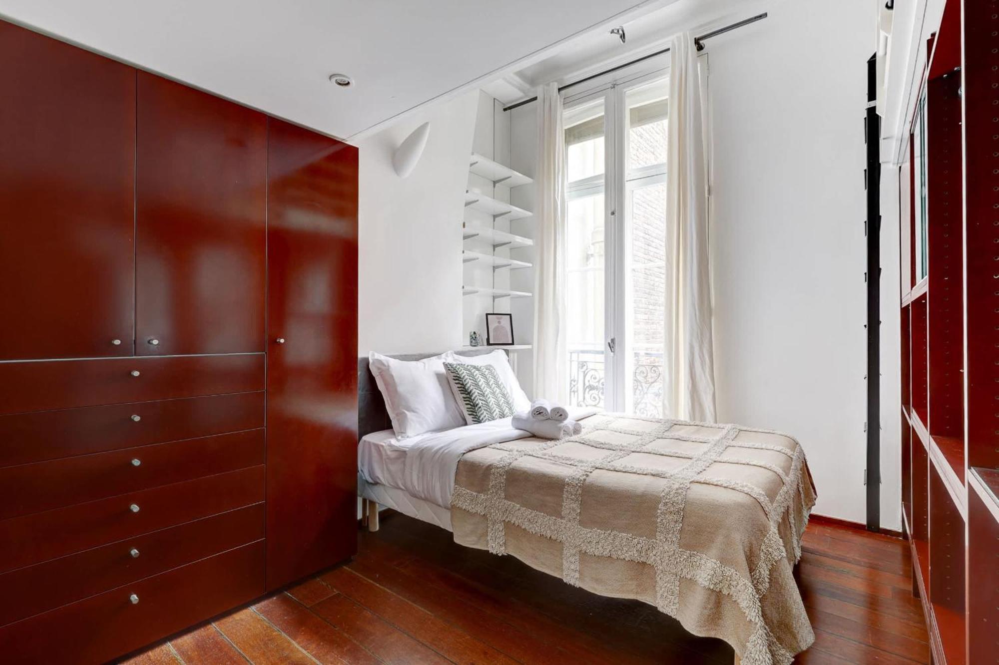 Bnbnova - Le Marais & Place De La Republique - 3br Appartamento
