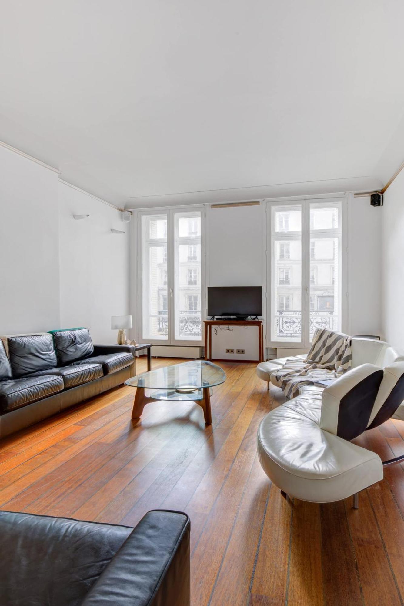 Bnbnova - Le Marais & Place De La Republique - 3br Appartamento Parigi