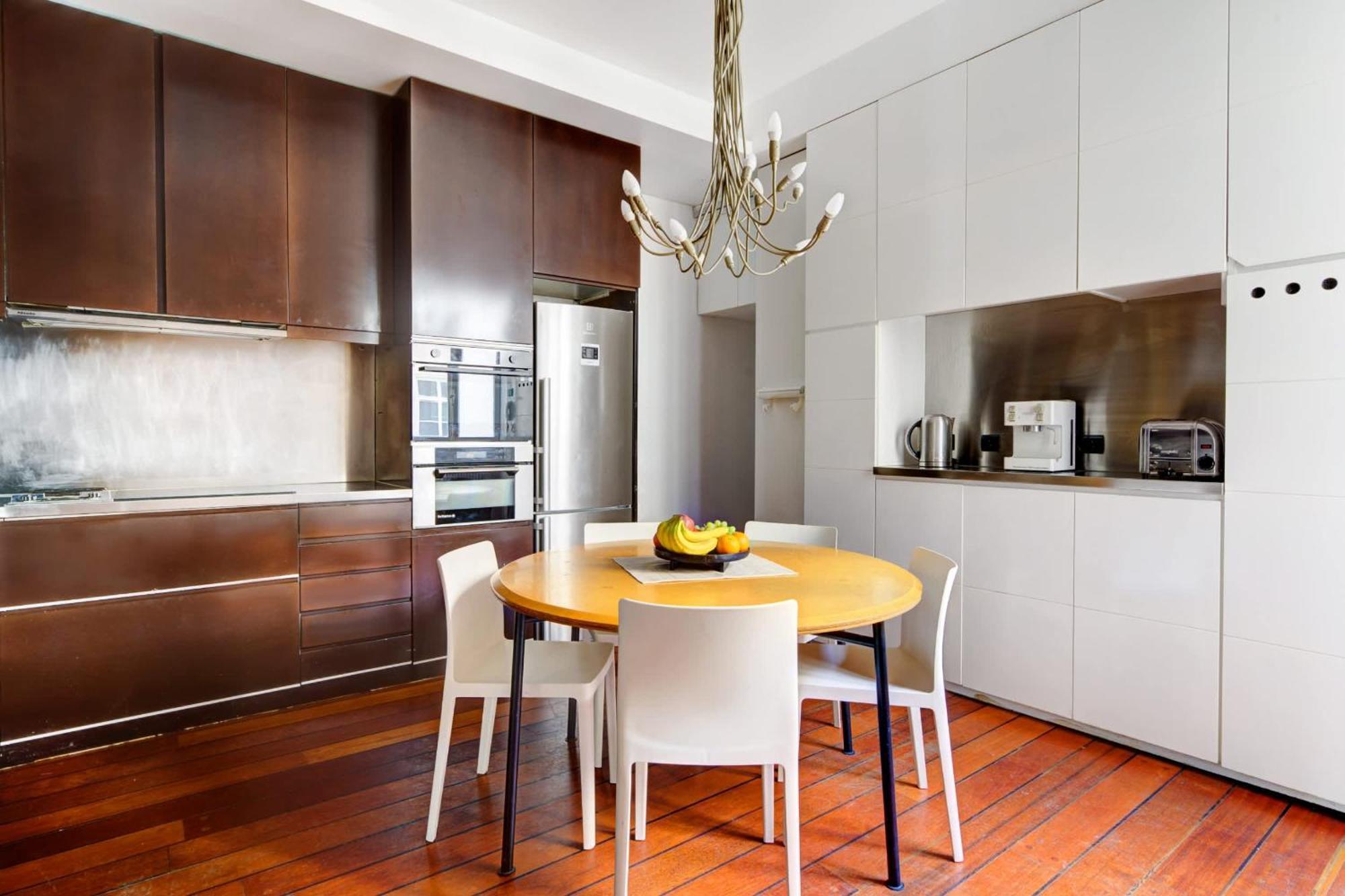 Bnbnova - Le Marais & Place De La Republique - 3br * Parigi